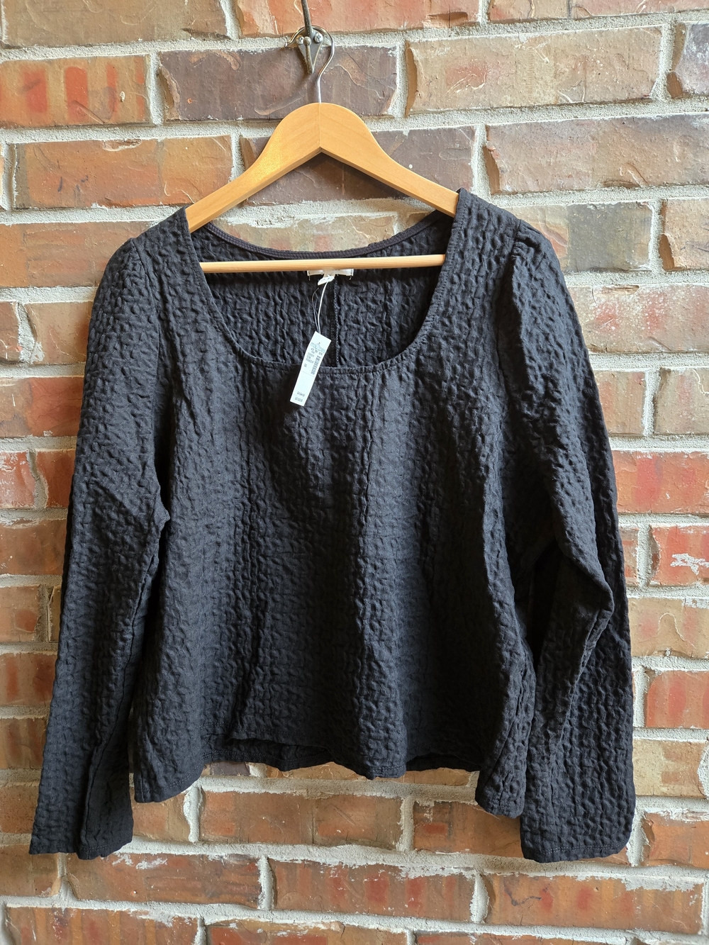 Maurices Black Textured Scoop Neck Long Sleeve Blouse